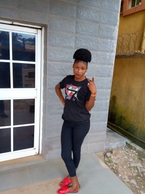 Am tall slim beautiful, like meeting and friends everyday of my life