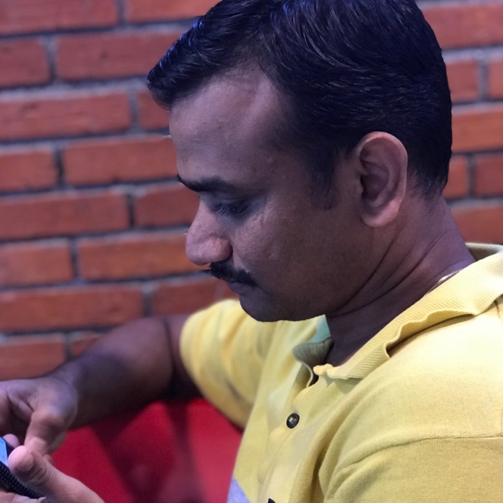 srinivastoogood's profile picture. 