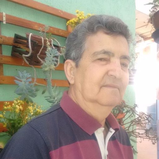 Sigo apenas todos que me seguem... Acreditando que vivemos em uma imensa aldeia Global, tendo como proposito principal, colaborar para a união e paz.