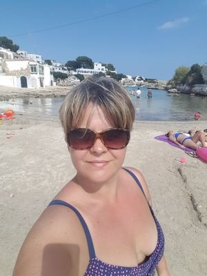 Respiratory Physiotherapist specialising in Bronchiectasis and Breathing PatternDisorders. Aiming to support patients to breathe well. Views all my own!