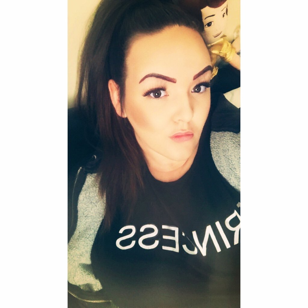 Clocross's profile picture. 'There are only 2 things worth aiming for, good music and a clean conscience.'