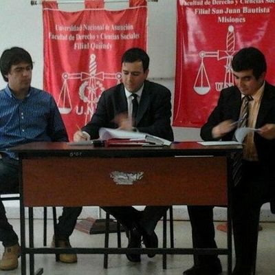 Abogado, Especialista en Ciencias Penales - Facultad de Derecho y Ciencias Sociales U.N.A.
Olimpista - Riverplatense - Saintétiennista