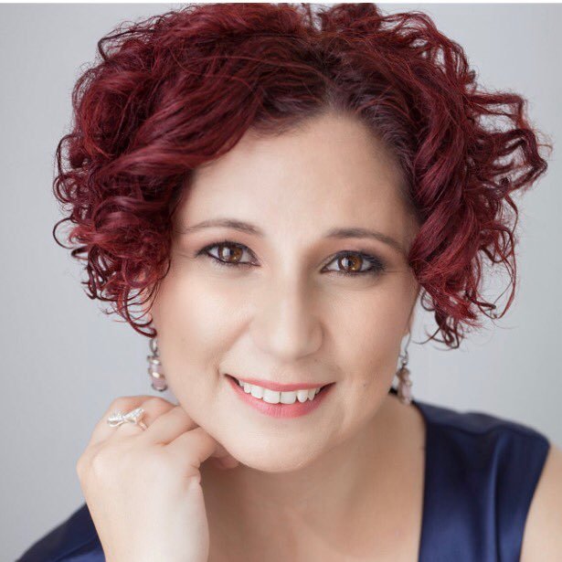 Employer Branding Advisor & Digital Recruitment Expert for technology startups in Israel. A strong believer in candidate journey along with video storytelling.