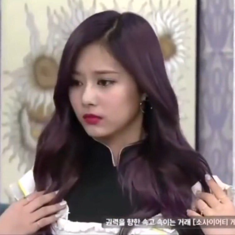 tzuyuyg's profile picture. baek jongdae🍡🍰🍭🍬🍦