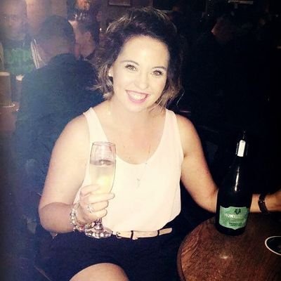 Alison_Bxx's profile picture. traveling the world and loving it 3 

make memories not regrets