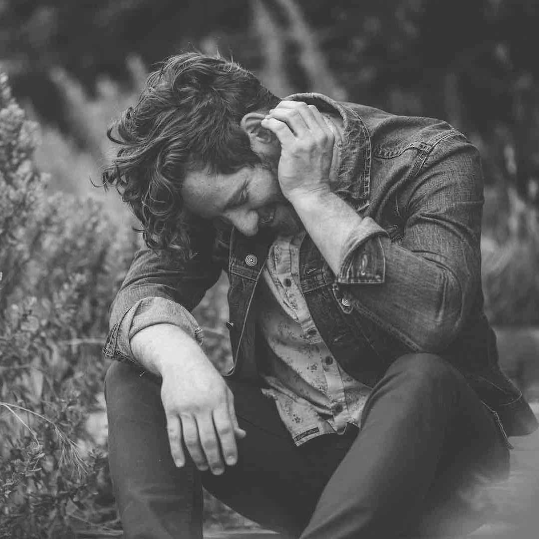 An Historian is a composer/producer based in California. Fusing both natural and synthetic elements, he specializes in cinematic and moody instrumental tracks