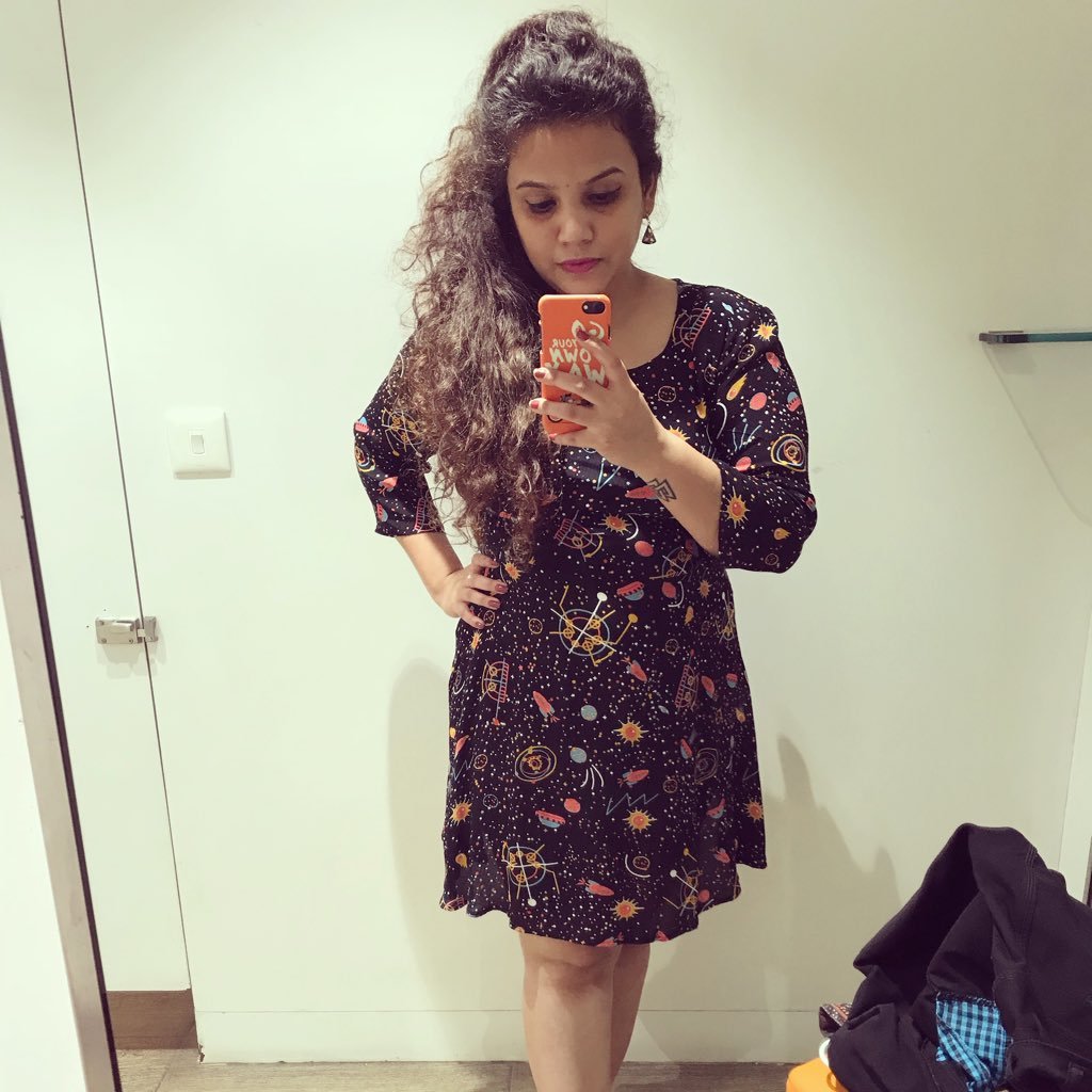 tejal_shinde9's profile picture. A curious soul who embraces life🥂