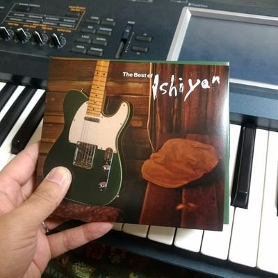 サッカー(カターレ富山とカターレファミリー)と音楽、モンハン(モンハンライズ)をこよなく愛するさすらいの似非関西人です。あとガンプラは主食…県総ゴール裏に出没しております。
2025年もMay the Force be with you😉😉
TM NETWORKはベッキーの永遠のアイドル😆😆
