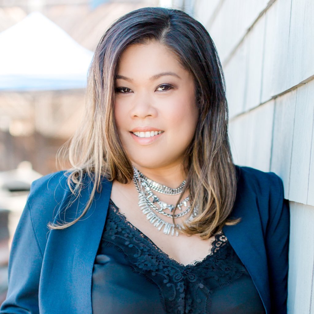 Founder & #CEO Grace Lanuza Consulting @brandapiary | Gives back #mentoring | 💖 #BCwine, #bling, #Sephora, #travel, #shoes | As seen @BusinessInsider