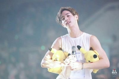พี่มาร์คน้องแบม♡
