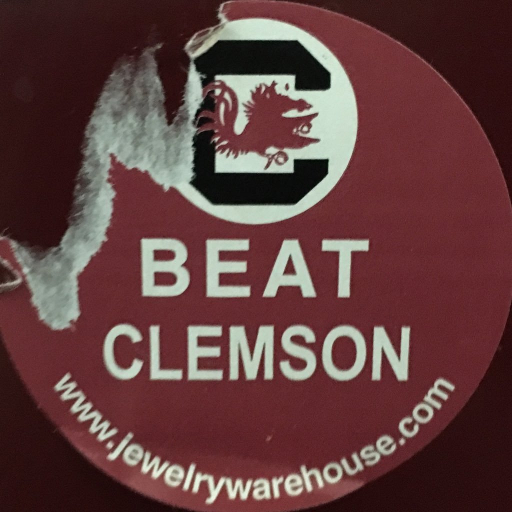 Enjoys #Gamecocks. Dislikes #Clemson. #BeatClemson 2009-2013, 2022