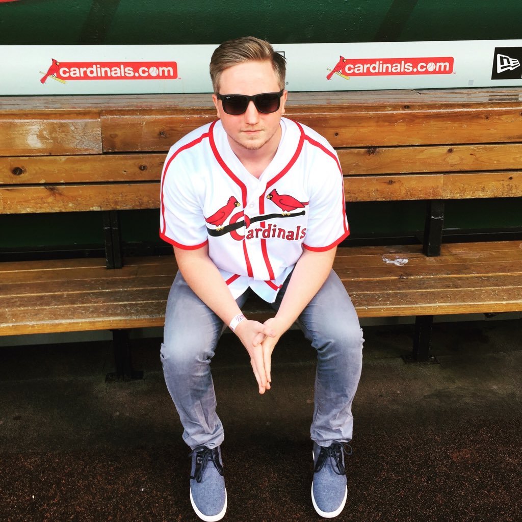 B_Dooby's profile picture. baseball is ok, imo. Esquire. https://t.co/4SM4yXyv5i