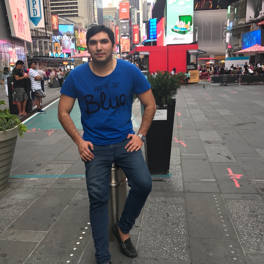 Abogado. De libra. Resistencia