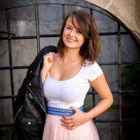 Maria (@mariaelenarozin) 's Twitter Profile