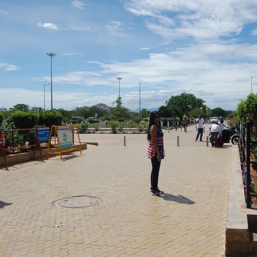 AnchalS24425368's profile picture. Had a vision make a right decision joined twitter for images bazaar #foodiechick #motivator #dedicated #travelfreak