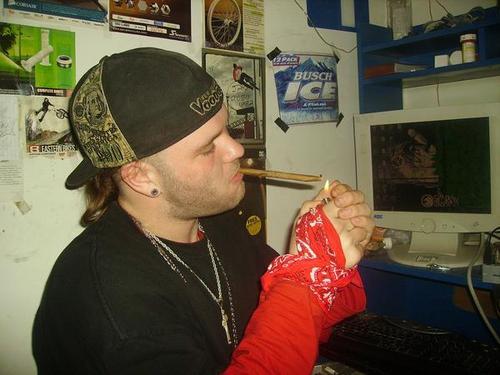 South Erwin Recordz Doin It Big..NEW Draphus Krimson Mixtape Comin Soon http://t.co/AyUKEbrxhN