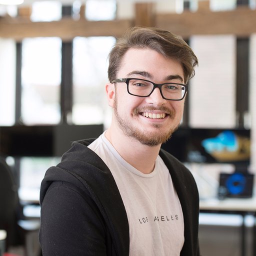 28. Web Developer at @earthware. A gaming, FinTech loving ball of emotions. Send Pizza.