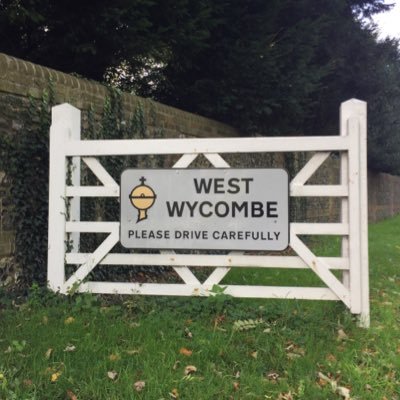 West Wycombe Village Events Team organise events in the stunning village of West Wycombe. We are a group of volunteers passionate about our beautiful village.