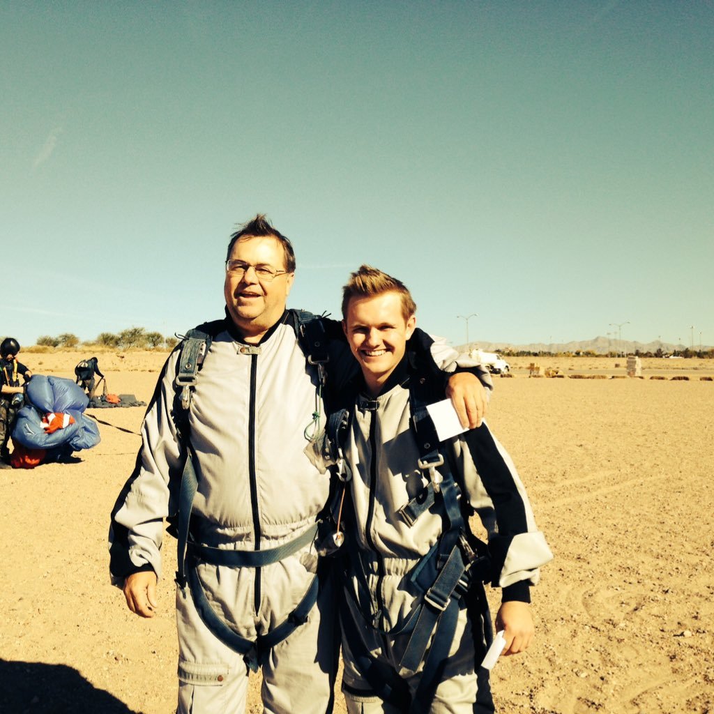 topherread's profile picture. 