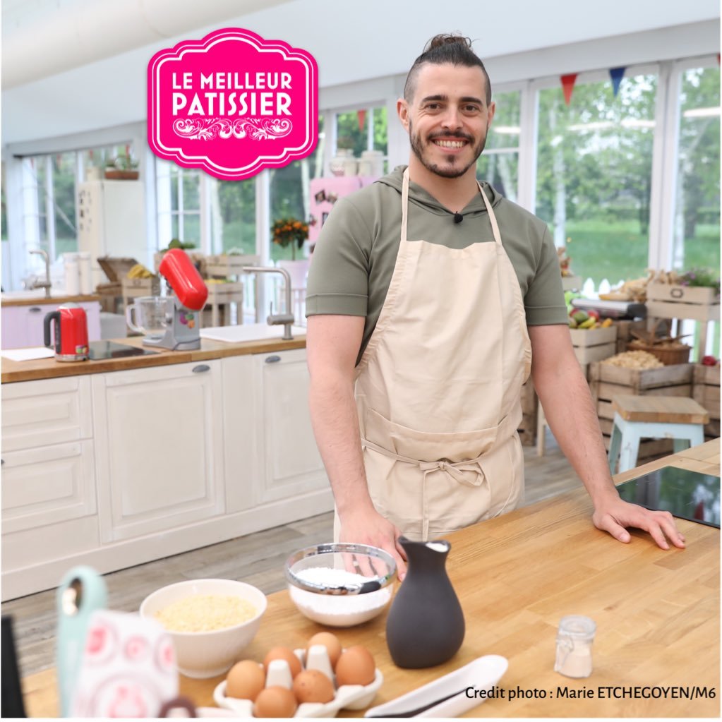 manu_lmp6's profile picture. 📍Jean Emmanuel, 30ans, Saint Priest (LYON) 🇫🇷 🕶 blogueur/lifestyle/pâtisserie 🎂 Le Meilleur Patissier - saison 6, #M6 📲 Facebook : Jean Emmanuel (LMP6)