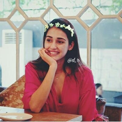 Most Active FC of DISHA PATANI ! Follow us for regular updates about her! She noticed ❤