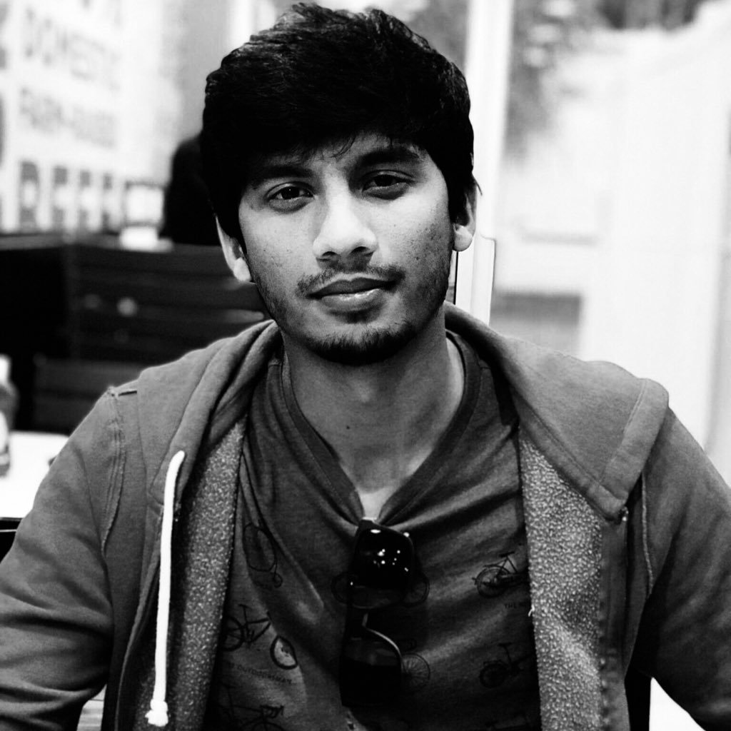 selvadinesh1102's profile picture. 