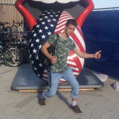 KlepeiszMartin's profile picture. pursuit of happiness