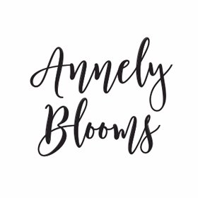 annelyblooms's profile picture. 