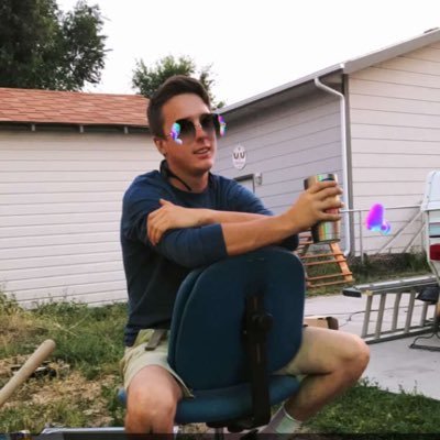 Drew_Watt_'s profile picture. "carpe the diem,seize the carp"