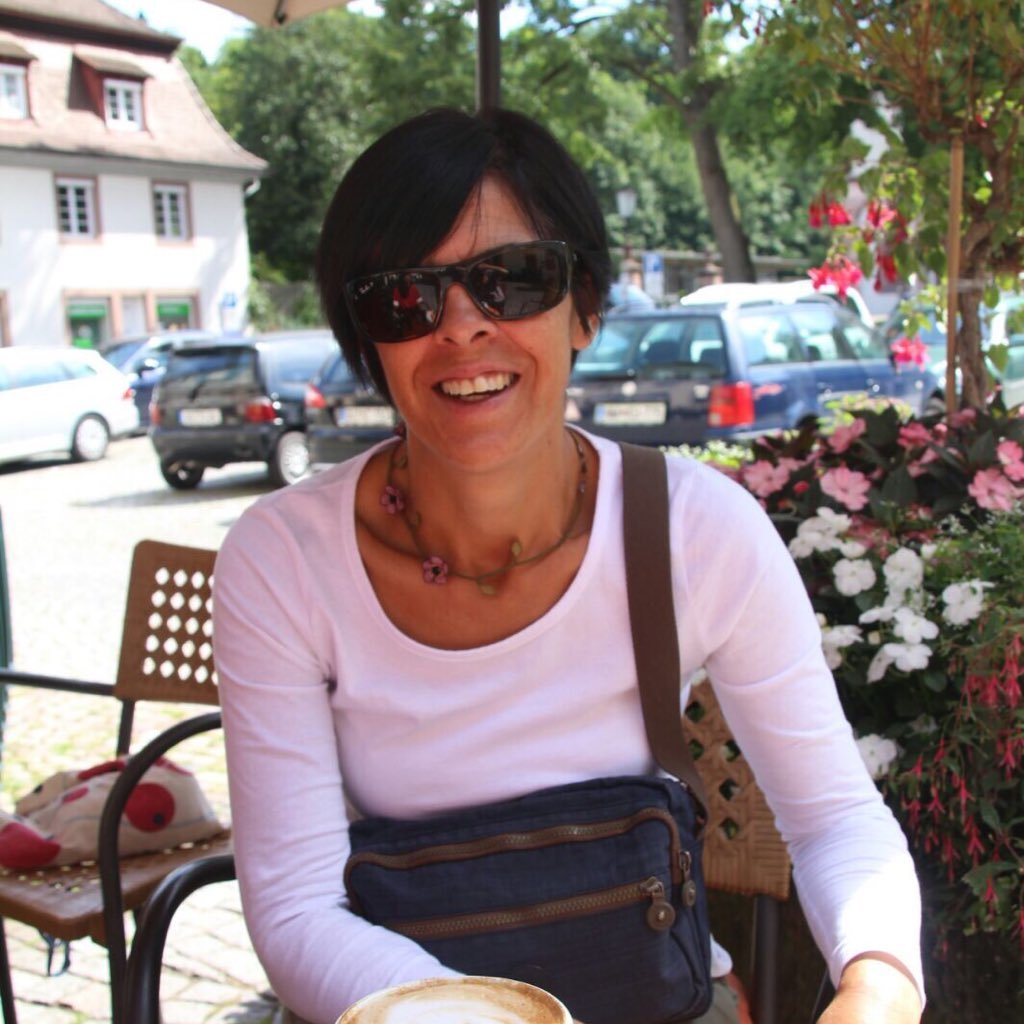 nieblas_mari's profile picture. Mestra de l'Escola Riera de Ribes