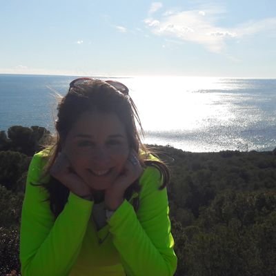 M'agrada el mar, la muntanya i estimo la meva ciutat!!! 😊