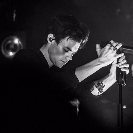 hesg0lden's profile picture. «I wish you all the love in the world. But most of all, I wish it from myself»  .HS