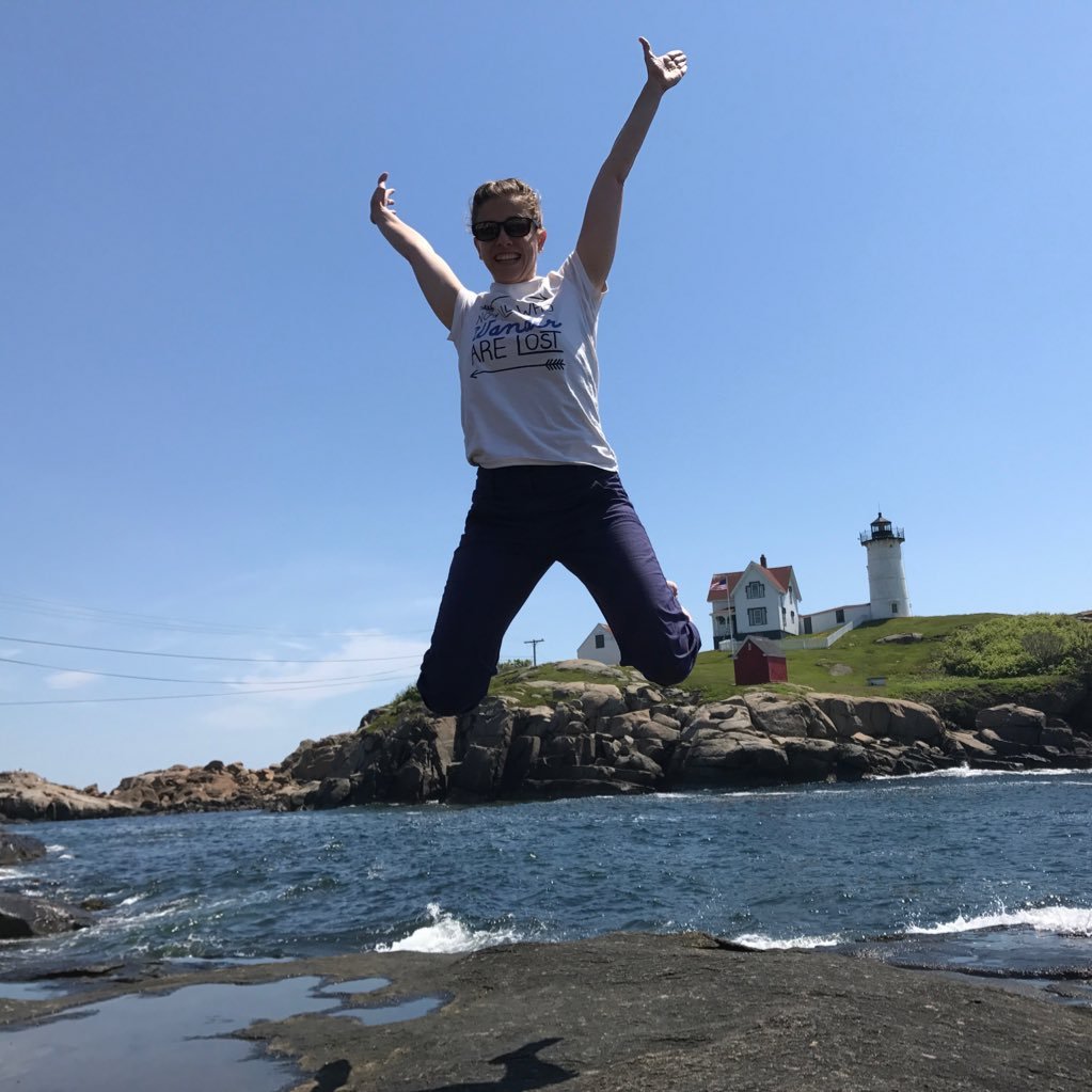 Mrs_LindahlBxv's profile picture. Follow the adventures of 3L!