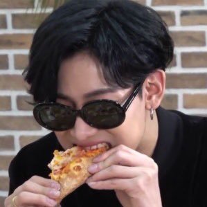 bamoIogy's profile picture. 