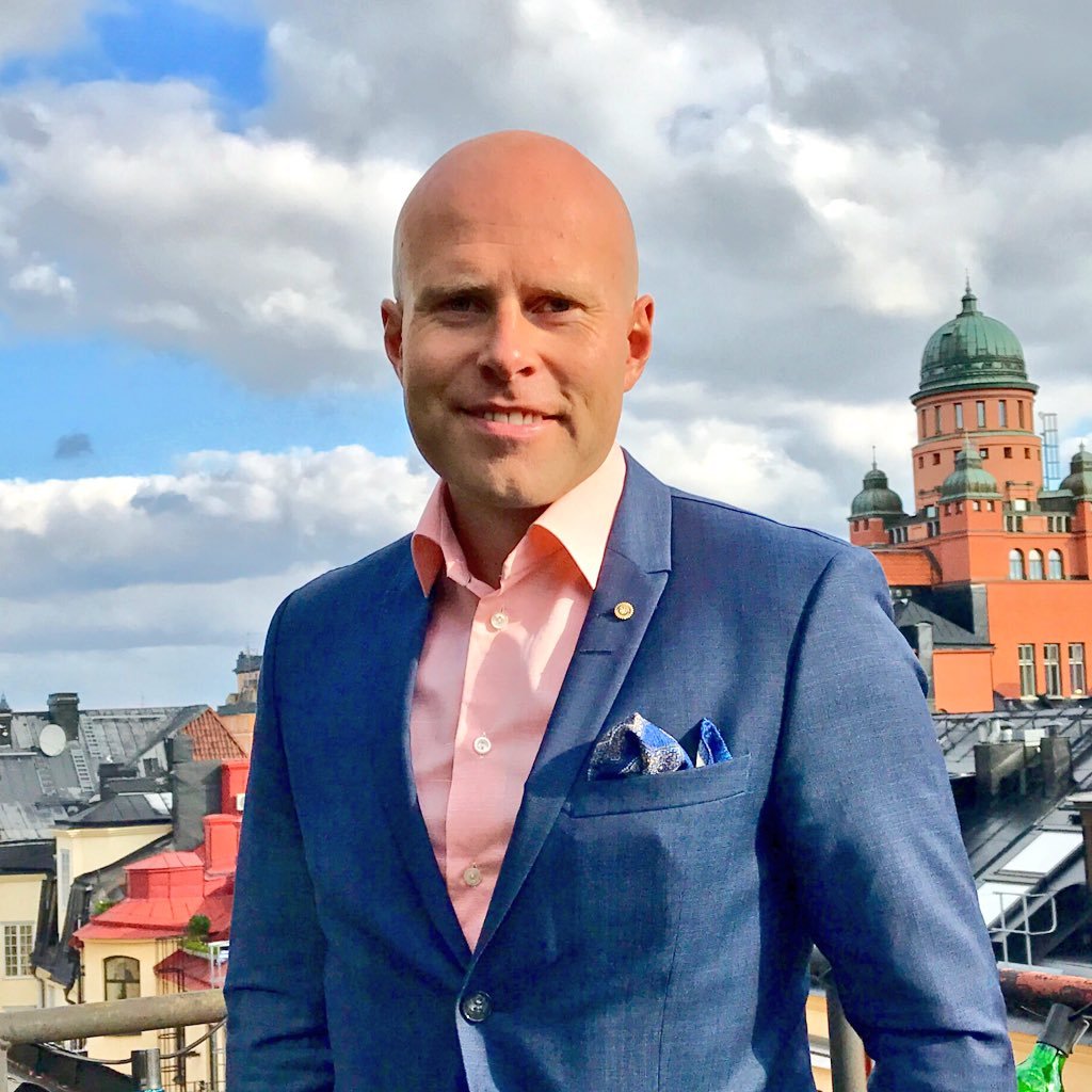 CEO @KosterhavetsEko, Healthy traffic planner, PhD, Rotary President. https://t.co/AD7xbxoRSp