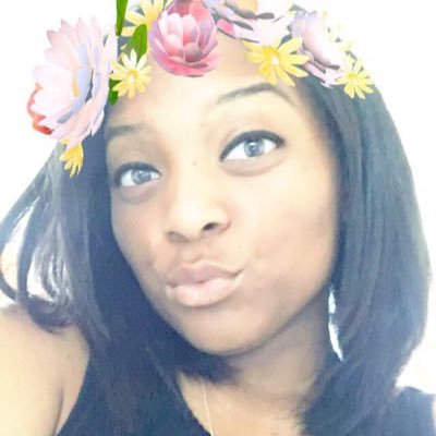 Fiine_China's profile picture. Psalms 46:5 #MyBlackIsBeautiful 😘❤️💋 I am Princess 👑, because my Father is King.