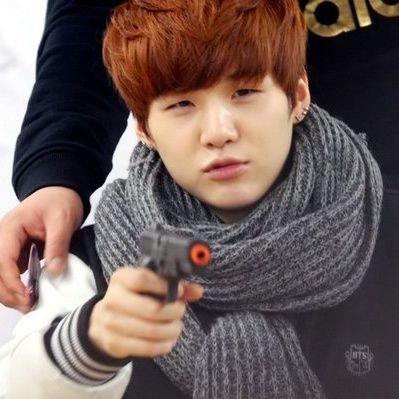 middlenamearmy's profile picture. 