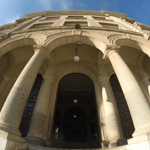 Twitter Oficial de l'Escola Pompeu Fabra, de Vilanova i la Geltrú.