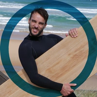 Type 1 Diabetic, Adventurer, Surfer, Surf Lifesaver, Digital Marketer... 
I use Instagram more @jackabetic