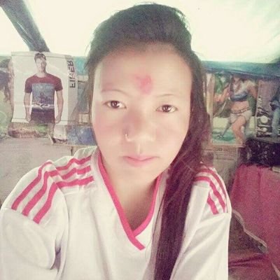 जिवनमा यति परिवर्तन र प्रगति भएछ कि-साधारण मान्छे थाहै नपाई साहित्यकार भैएछ!कहिले कहिँ सबै विधाका लेख पनि लेख्ने गर्छु, तर टुइटर र फेसबुकको भित्तामा मात्र ।