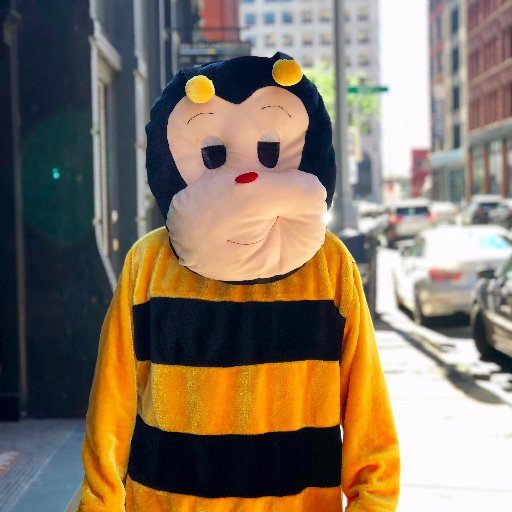 I am the honey-loving mascot for Mobee! Check out the app today and start earning awesome gift cards while you shop with Mobee! https://t.co/RtQy6ONASA