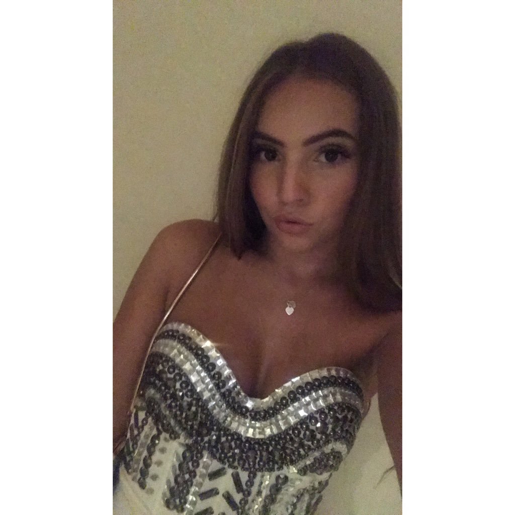 Lilahstewart98 Profile Picture