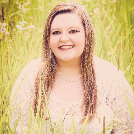 My name is Hannah McGee. I am a junior at Austin Peay State University and I am majoring in k-5th grade education.