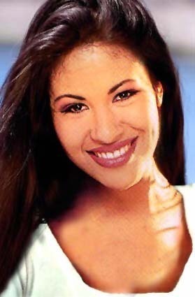 SELENA QUINTANILLA (@selenaqu) | Twitter