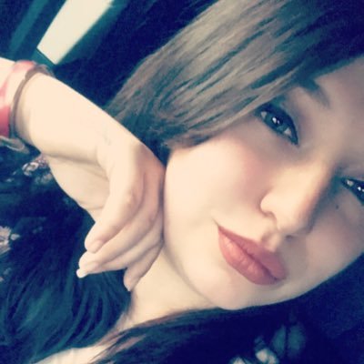 KMarieG_xo's profile picture. 