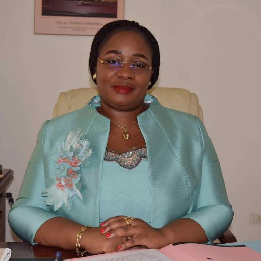 Actuellement Ministre des Transports et de la Logistique au Gabon, Estelle Ondo est née le 17 novembre 1970 à Oyem.