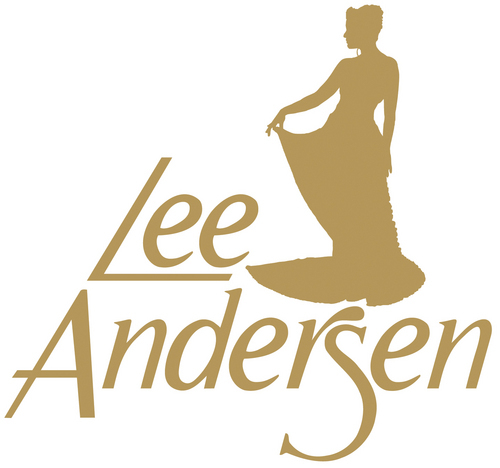 Lee Andersen Art Clothing is a fashion & design company based in Laurel, Md. Her work can be found in 1000 boutiques across the USA.