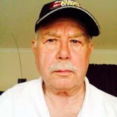World Citizen concerned about the imprisoned people of North Kim it must end soon listen to statements by escaped North Kim's flood money into North Kim