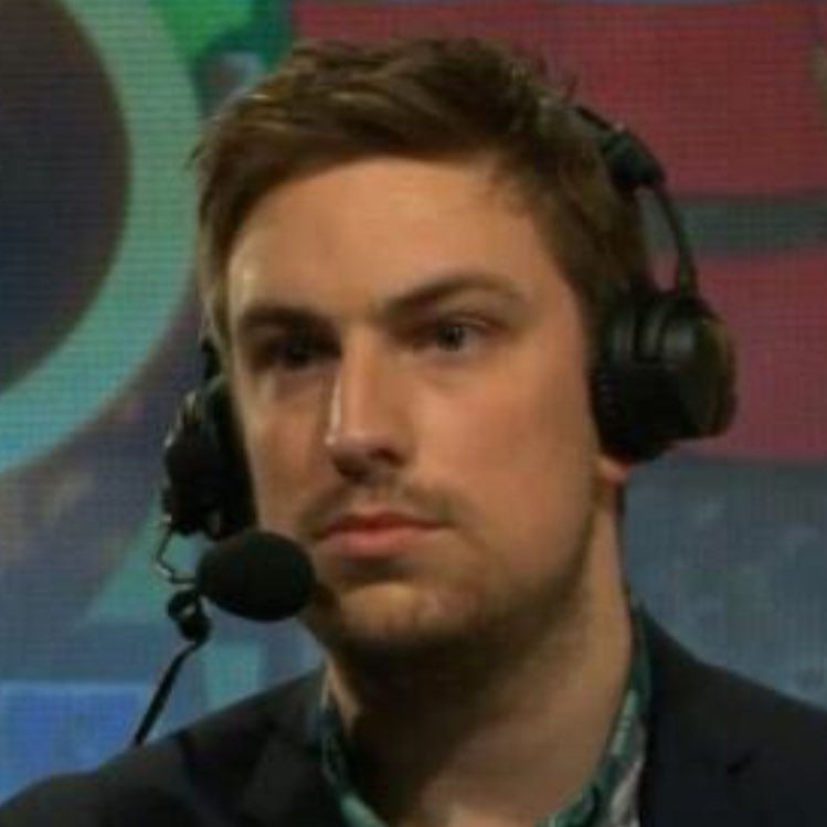 AryxRoyale's profile picture. 🇪🇸 & 🇺🇸. Esports, Caster/Analyst (Eng/esp). I used to upload videos to Youtube https://t.co/k59u54JhT0… Bussines: aryxbusiness@gmail.com