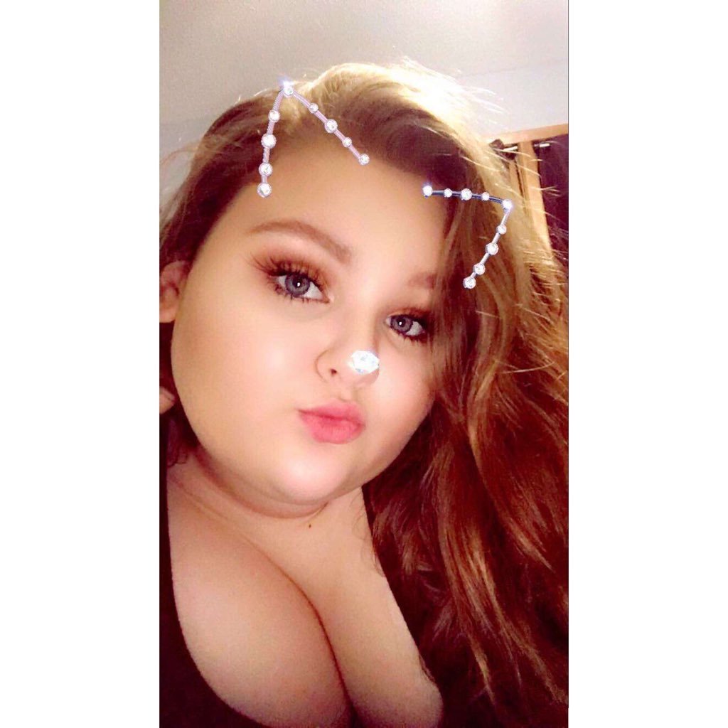 curlyniaz's profile picture. snap is s.wadsworth